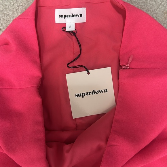 New NWT Superdown Valencia Mini Skirt in Hot Pink revolve asymmetrical highwaist - Picture 4 of 7